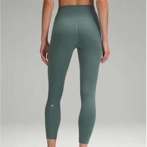 Lululemon Wunder Train High-Rise Tight 25"
Medium Forest